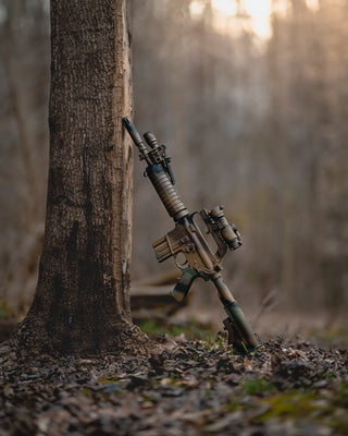 Jagd im Wald vs. auf offenem Feld: Ausrüstungsunterschiede